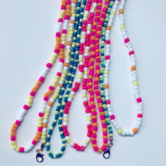 Handmade Beaded Necklace | F14b - Picture 5 of 5